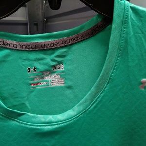 Underarmour shirt